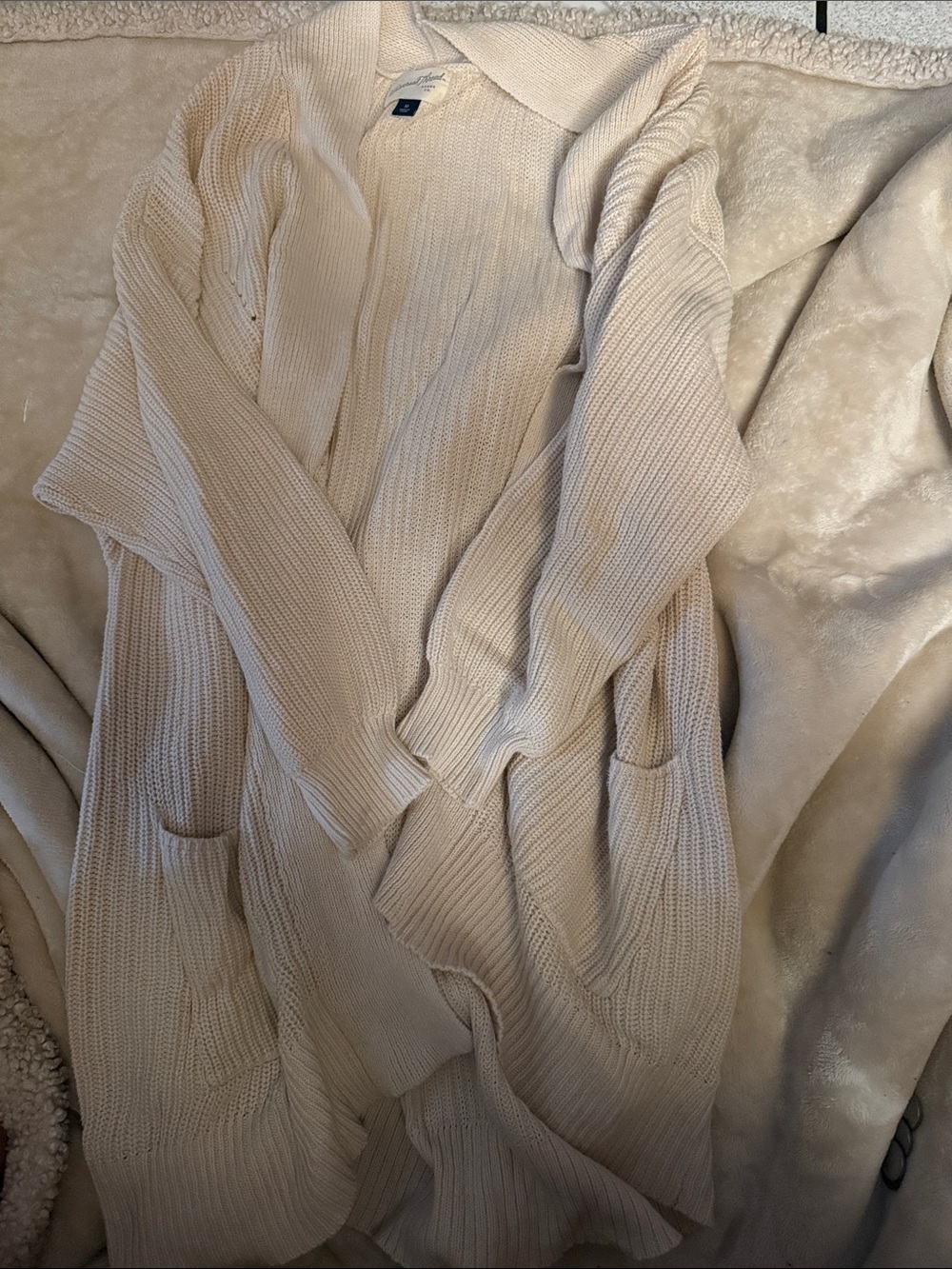 Universal Thread Cream Open-Front Knit Cardigan